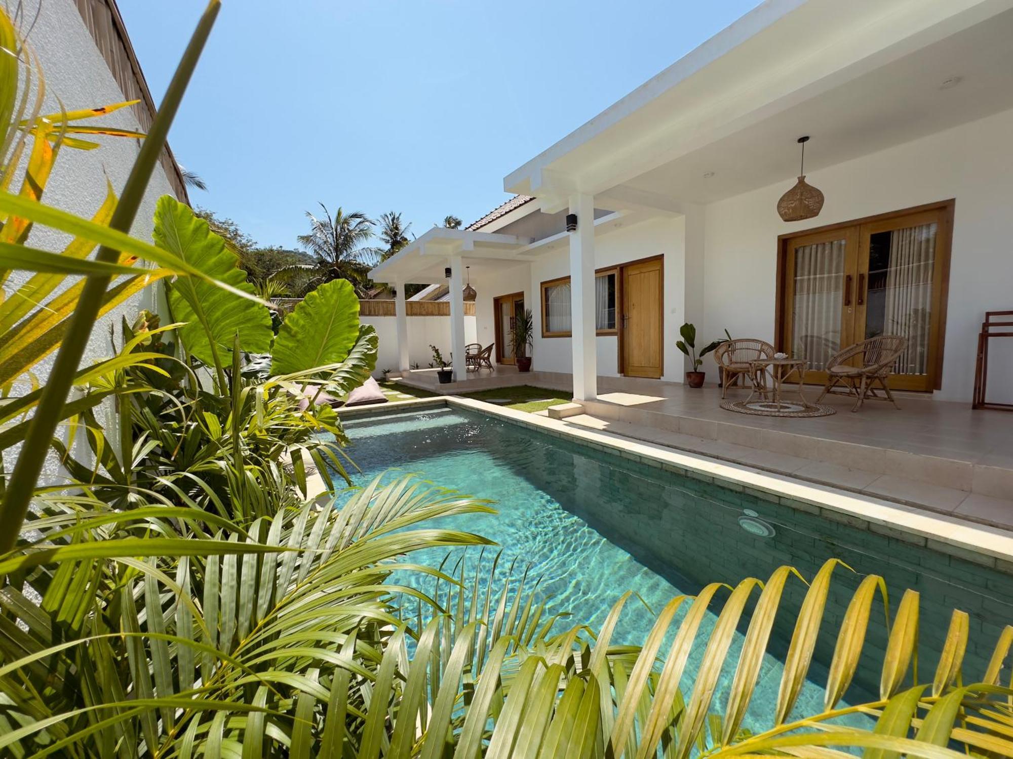 Alamanda * Kuta (Lombok)